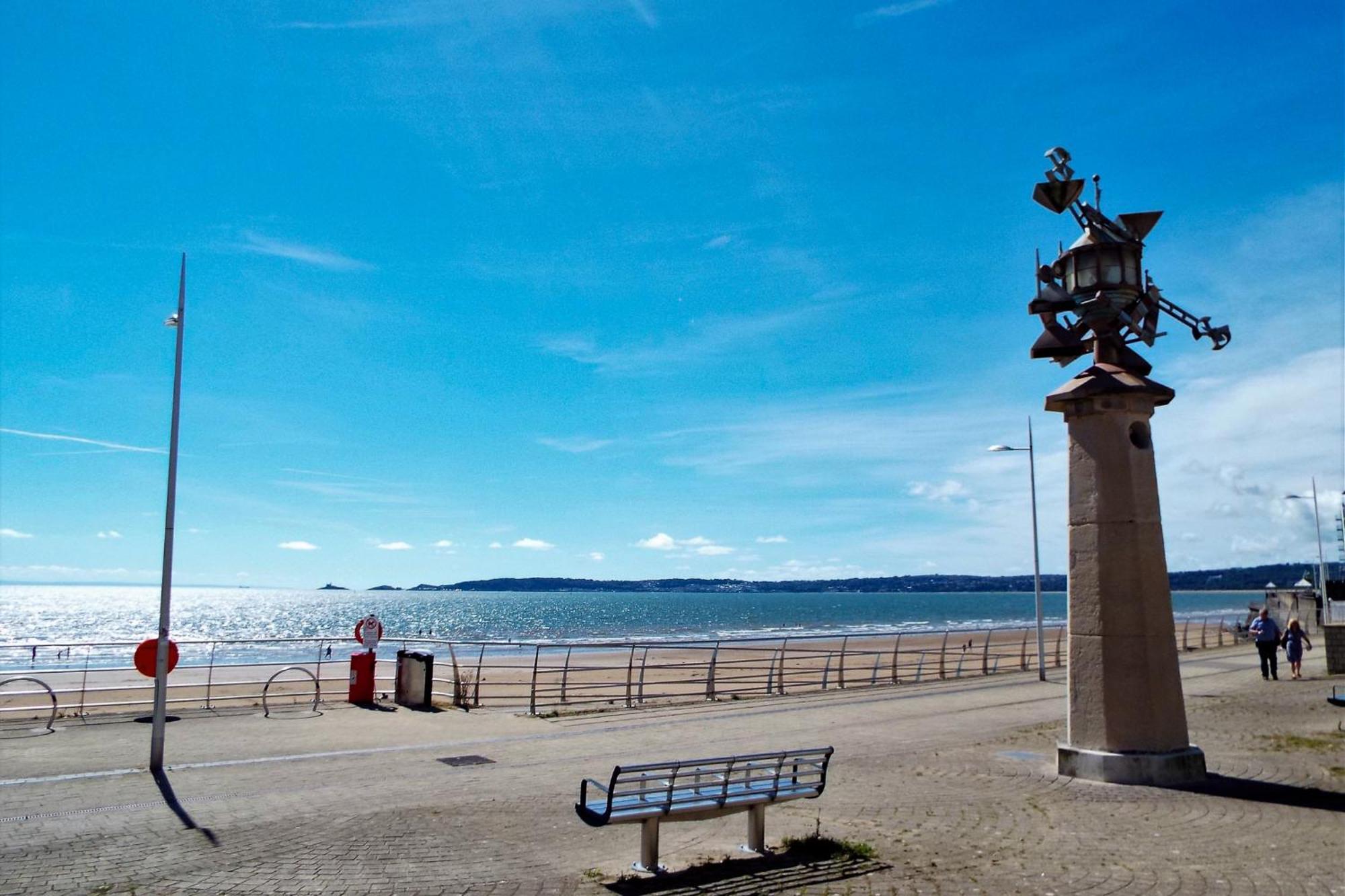 Water Front Apt Walk To The Beach & City Centre Swansea Luaran gambar